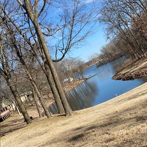 Meet your Posher, Joseph laxton